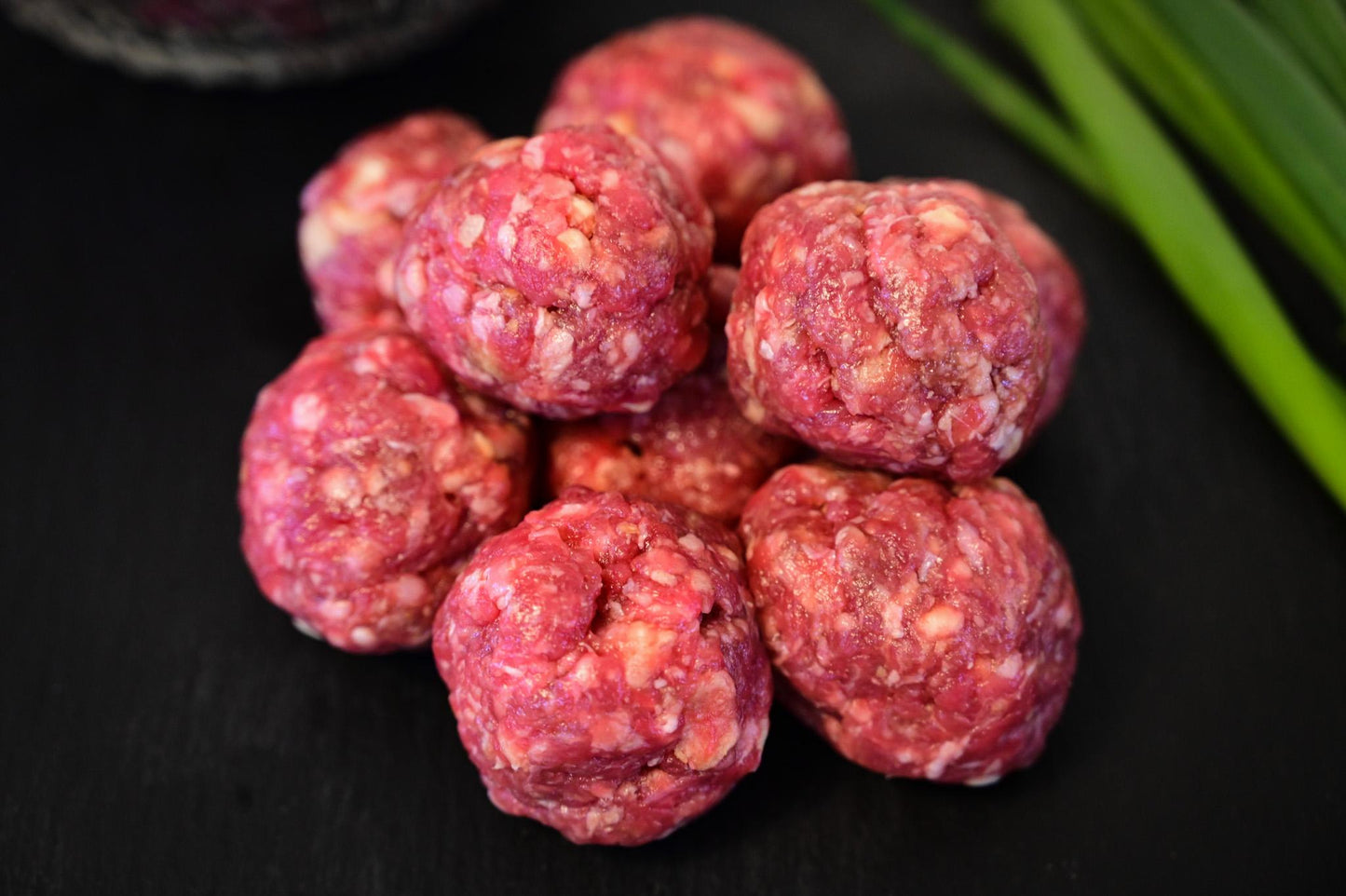 All-Natural Free-Range Grass-Fed Hamburger - Pure Quality, Unmatched Flavor